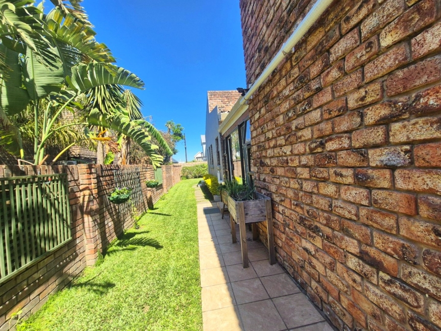 3 Bedroom Property for Sale in Heather Park Western Cape
